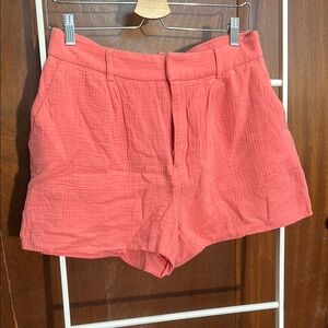 GUC Nine West Coral Gauze Cotton High Waist Shorts Tab and Botton Zip Closure sM
